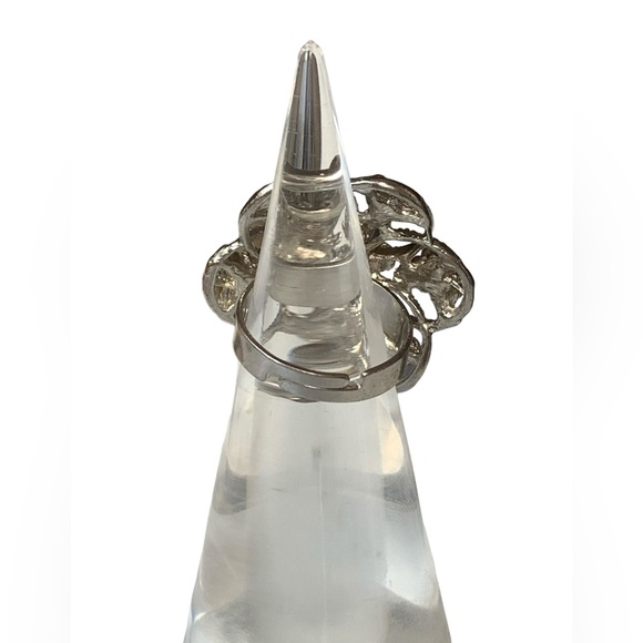 Fall Colored Crystal Flower Ring Adjustable Costume Jewelry Fashion Ring - Picture 4 of 5